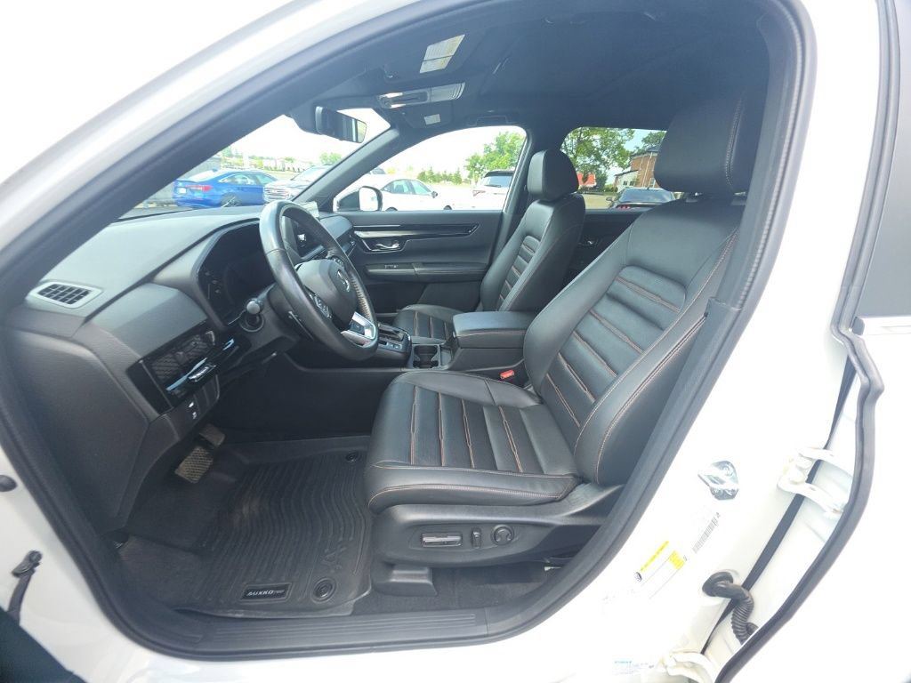 Used 2024 Honda CR-V Sport Touring image 15