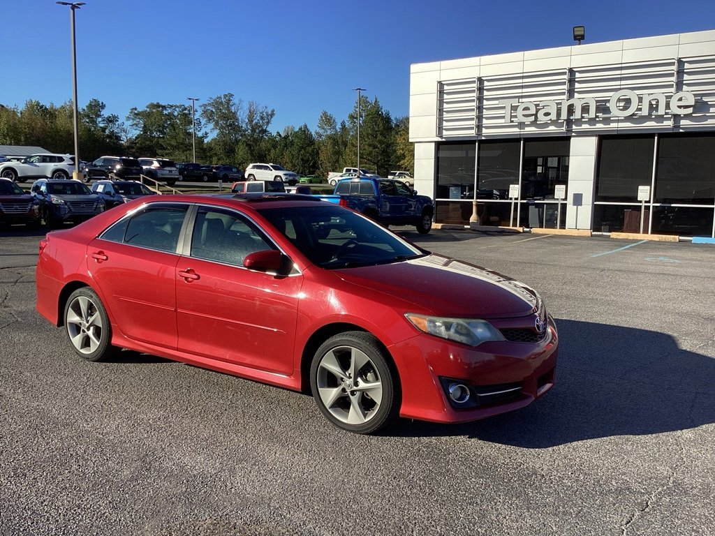 Used 2012 Toyota Camry SE