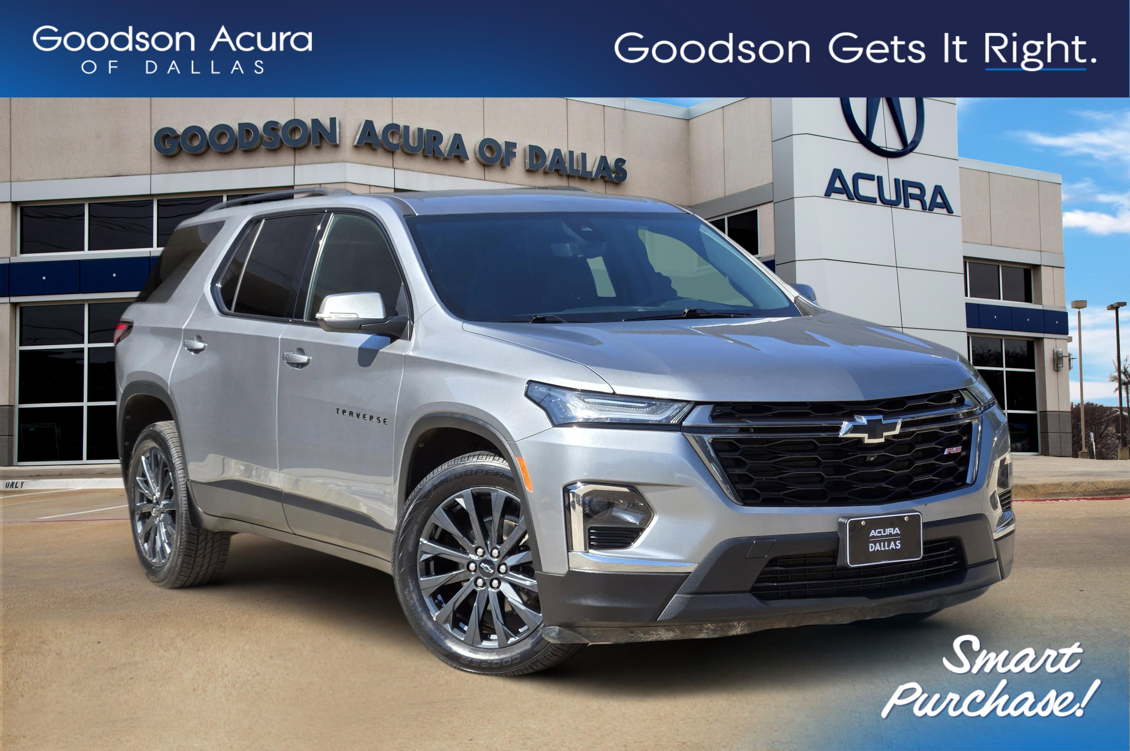 Used 2023 Chevrolet Traverse RS