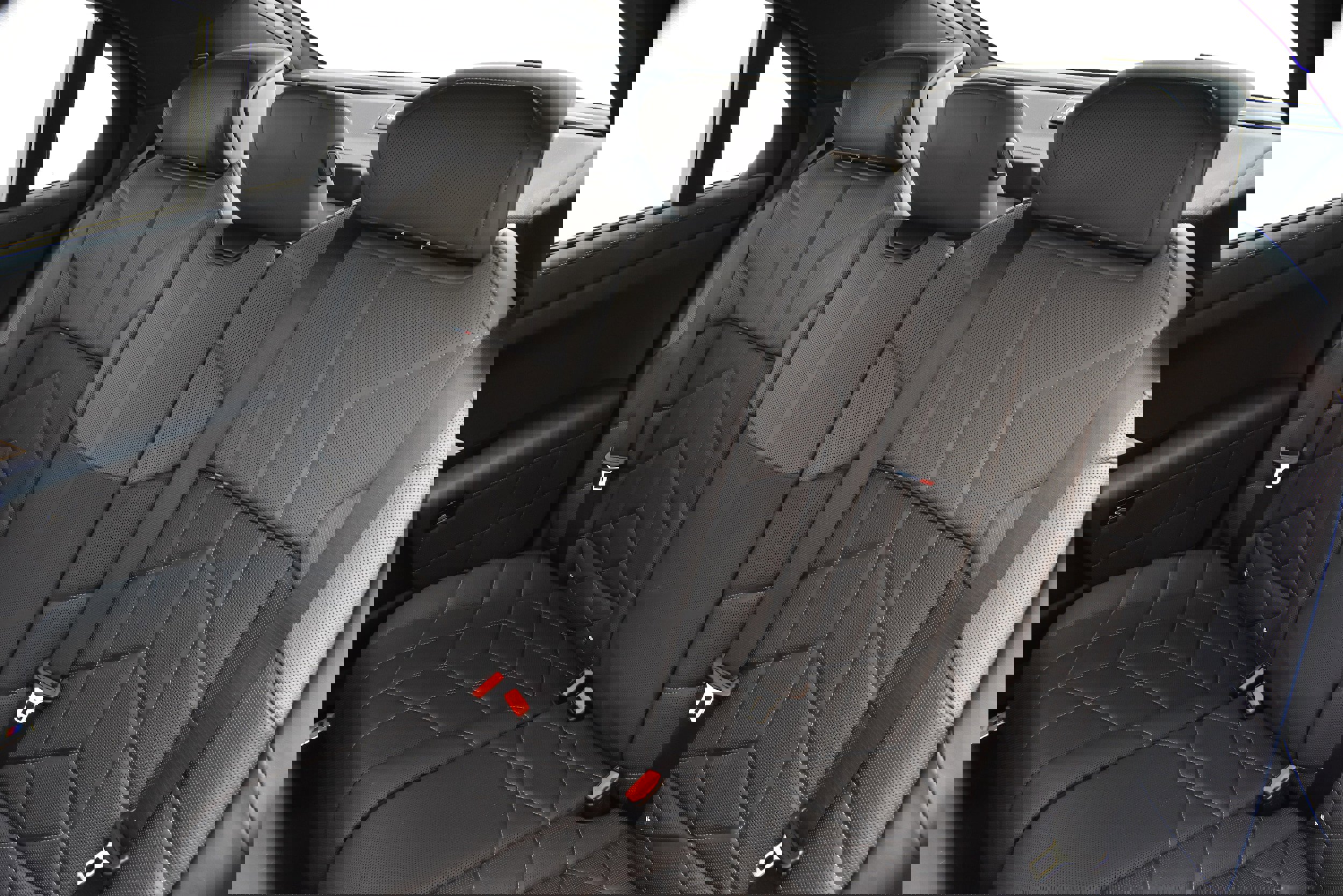 Used 2023 BMW i7 xDrive60 image 26