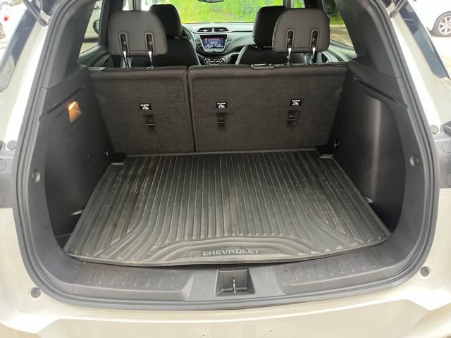 Used 2023 Chevrolet TrailBlazer RS w/ Convenience Package FWD image 13