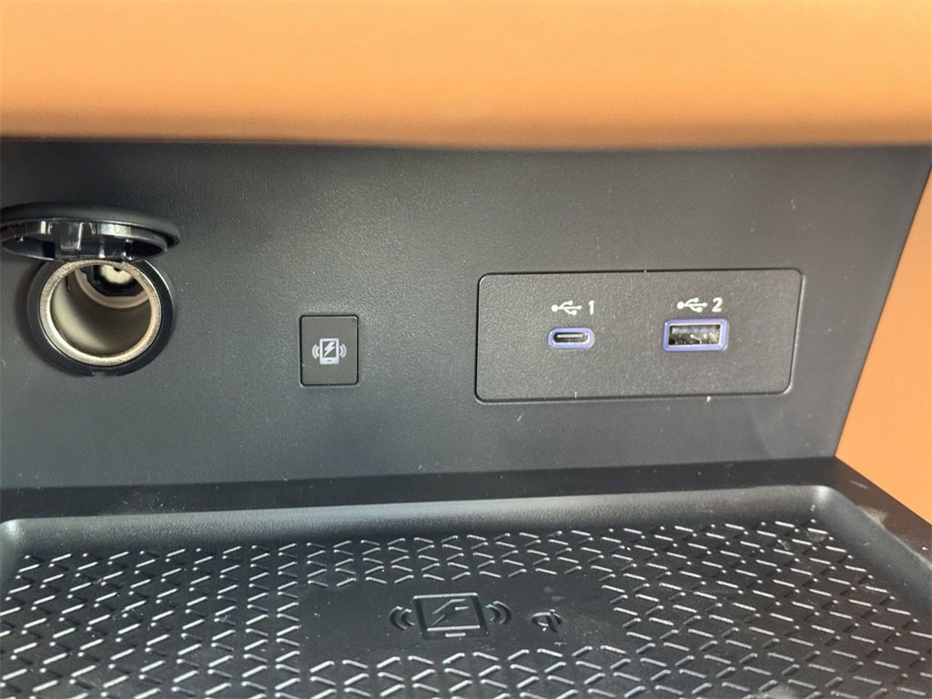 New 2025 Nissan Pathfinder Platinum w/ Lighting Package (N93) image 22