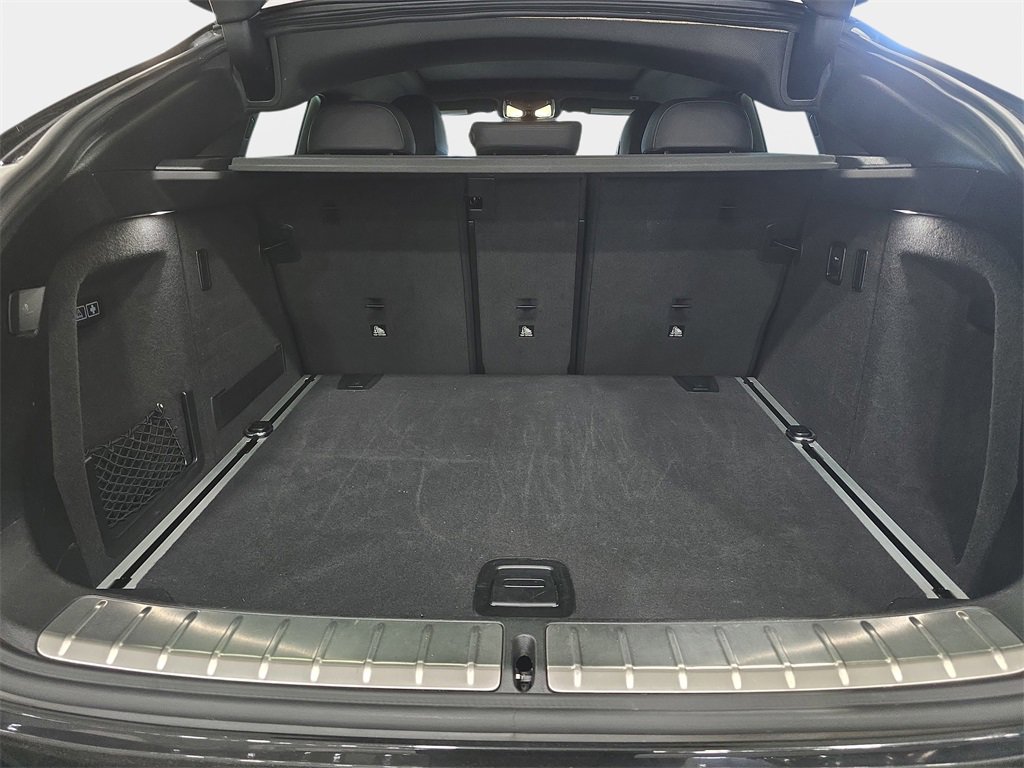 Used 2019 BMW X4 M40i w/ Driving Assistance Package image 29