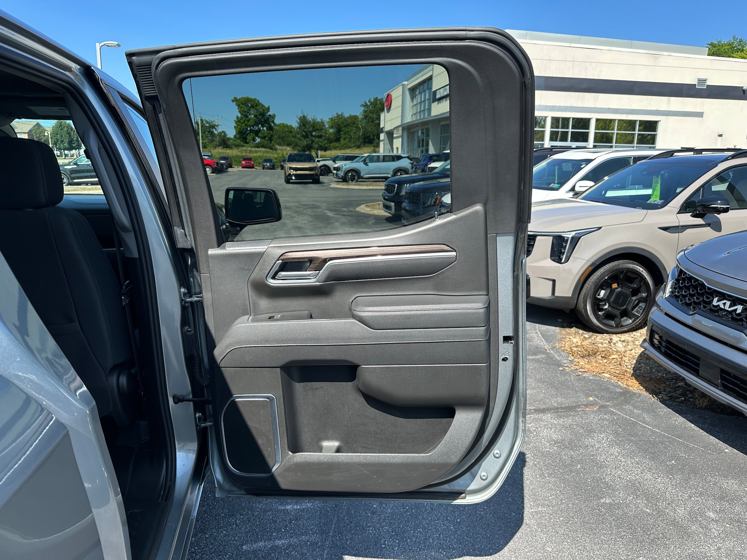 Used 2026 Chevrolet Silverado 1500 RST AWD/4WD image 12