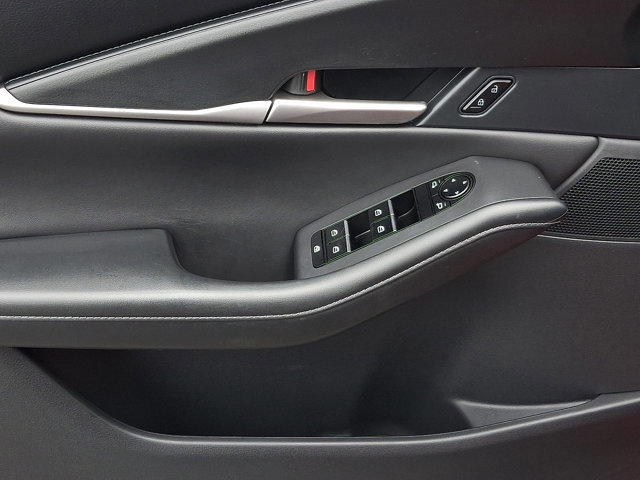 Used 2023 MAZDA CX-30 AWD 2.5 S w/ Select Package image 12