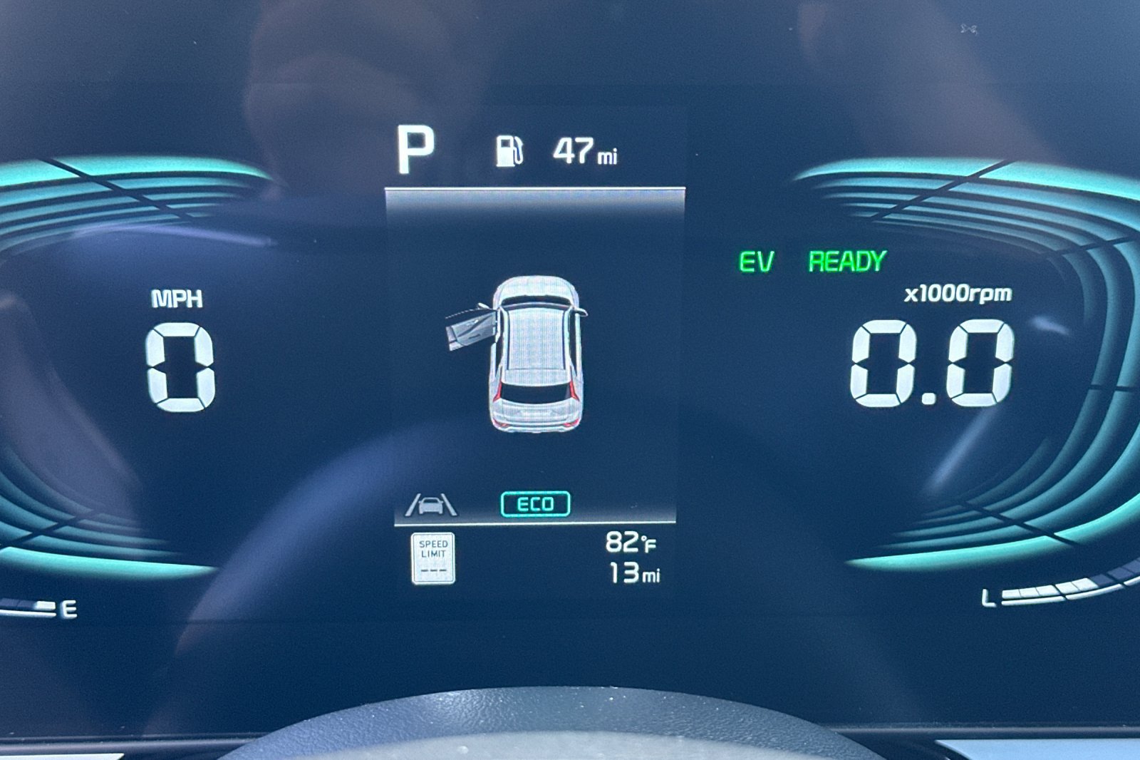 New 2026 Kia Niro EX FWD image 25
