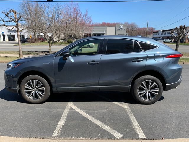 Used 2021 Toyota Venza LE image 6