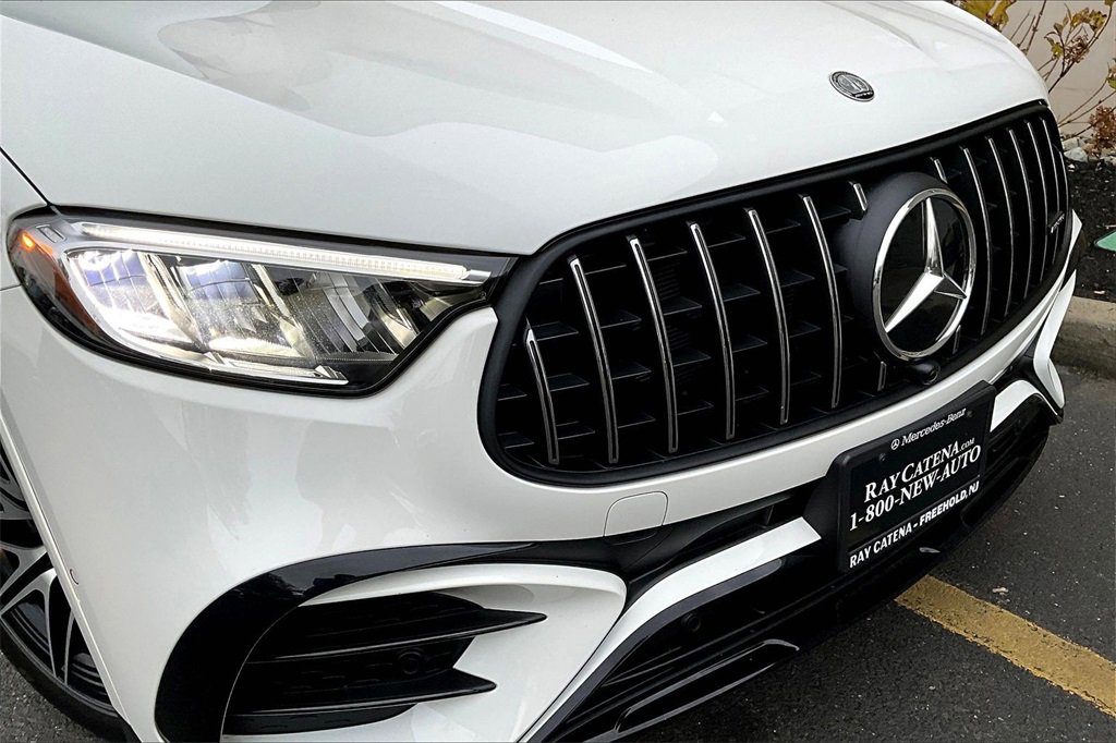 Certified 2025 Mercedes-Benz GLC 43 AMG 4MATIC image 30