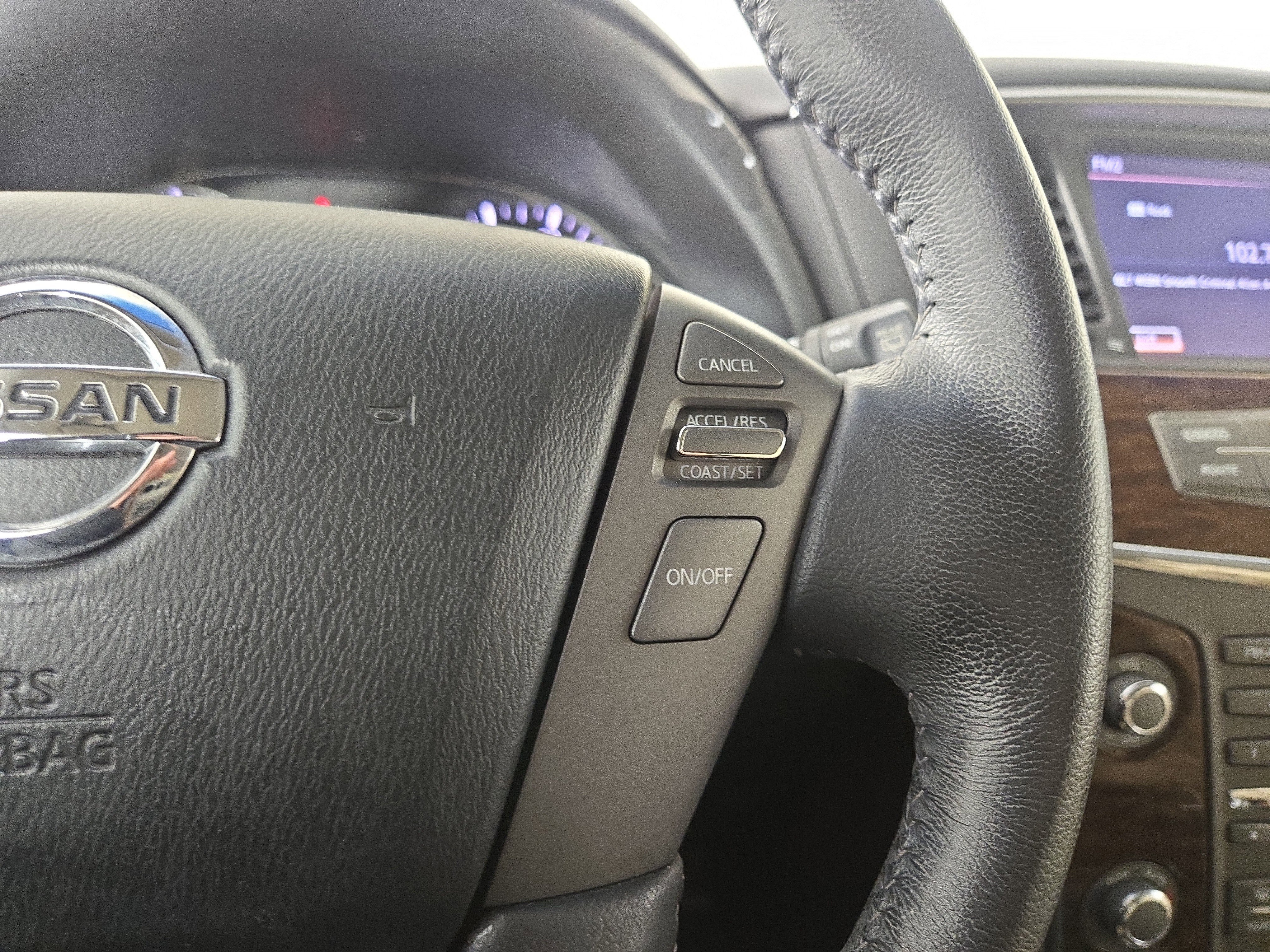 Used 2017 Nissan Armada SL w/ Interior Lighting Package image 17