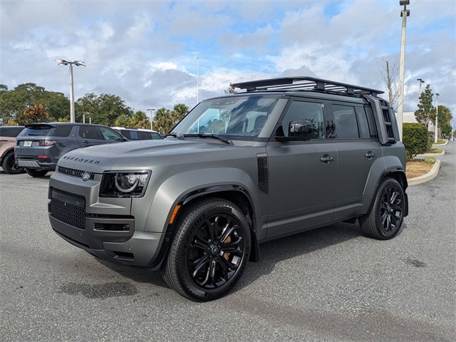 New 2025 Land Rover Defender 110 image 1