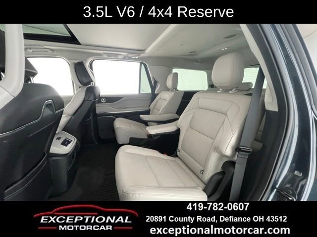 Used 2025 Lincoln Navigator Reserve image 48