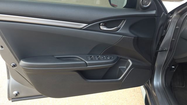 Used 2021 Honda Civic Sport image 10