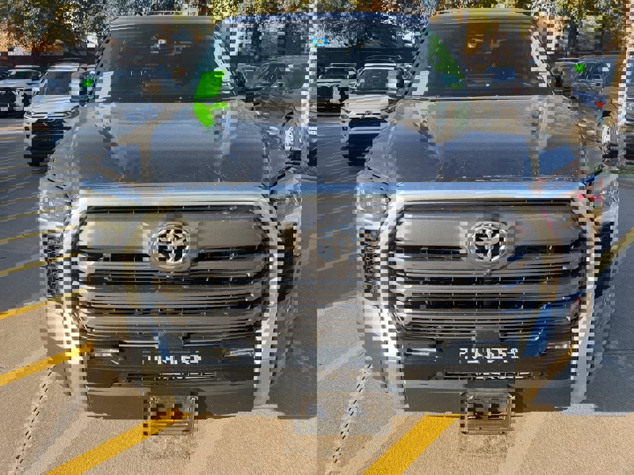 Used 2023 Toyota Tundra Limited image 2