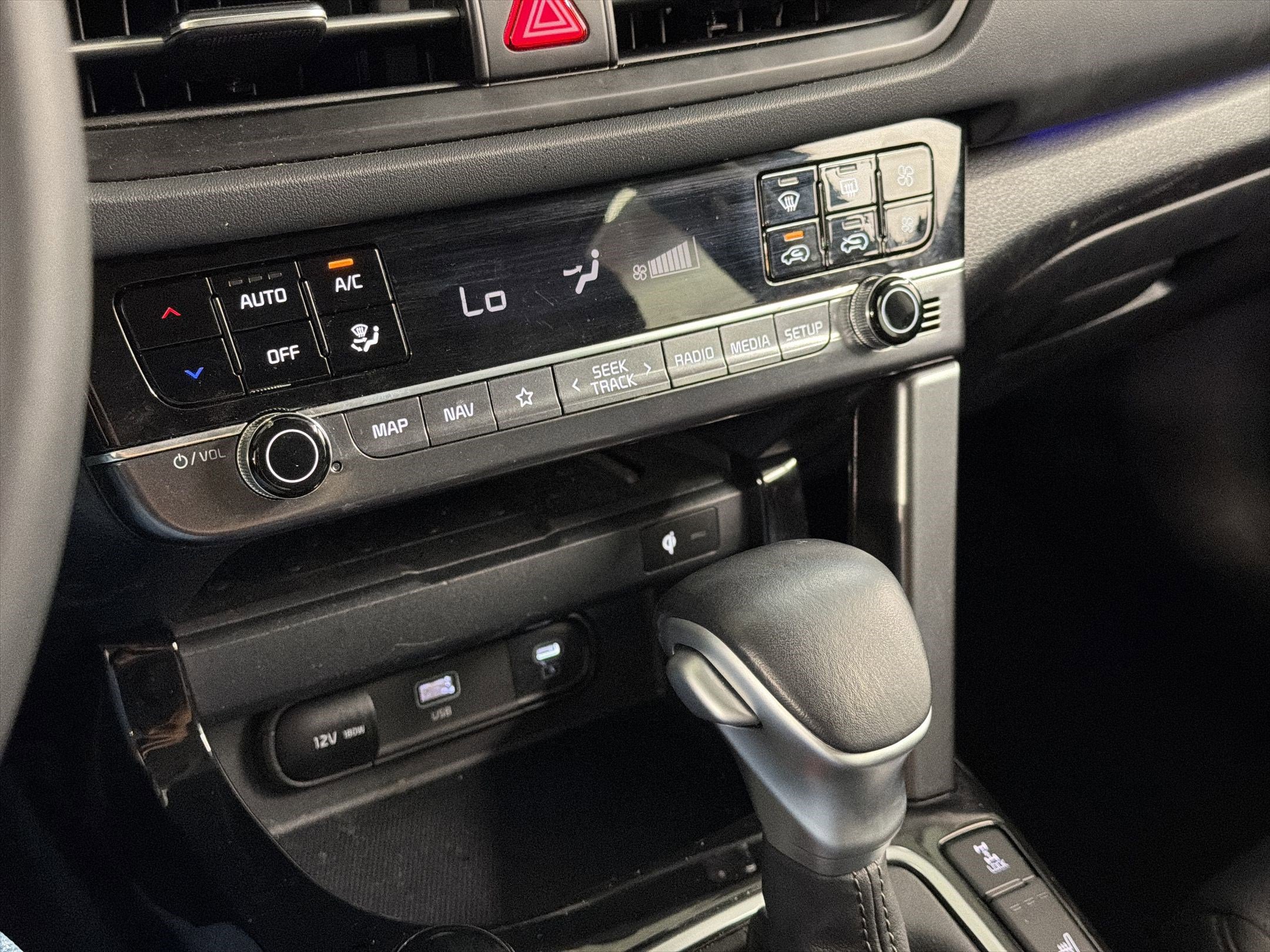 Used 2025 Kia Seltos EX w/ EX Sunroof Package AWD/4WD image 18