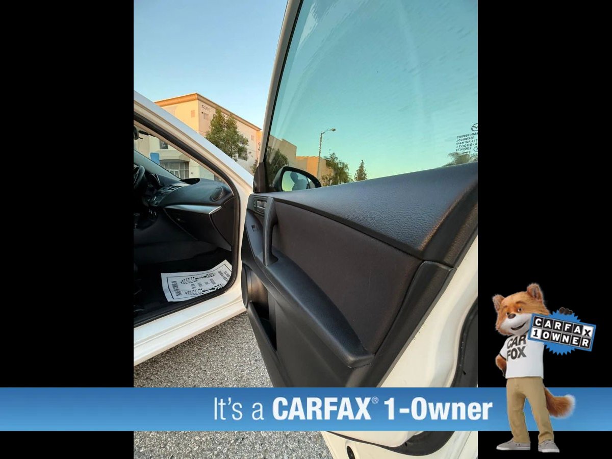 Used 2013 MAZDA MAZDA3 i Touring FWD image 40