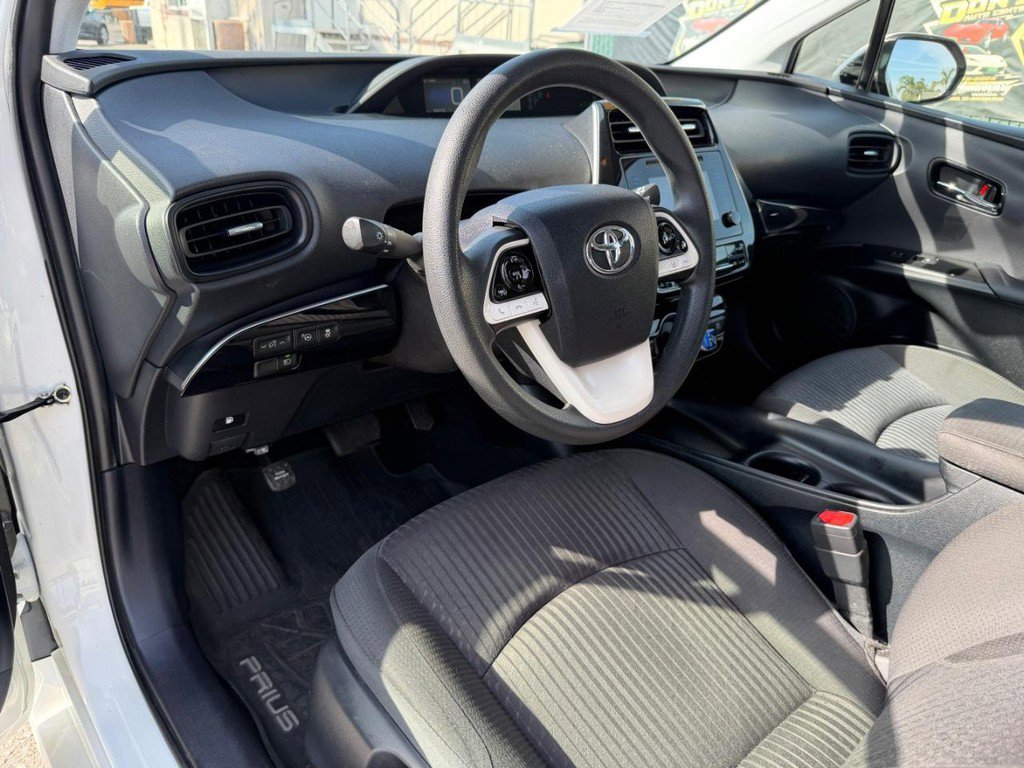 Used 2018 Toyota Prius Two w/ Prius Two Safety Plus Package FWD image 16