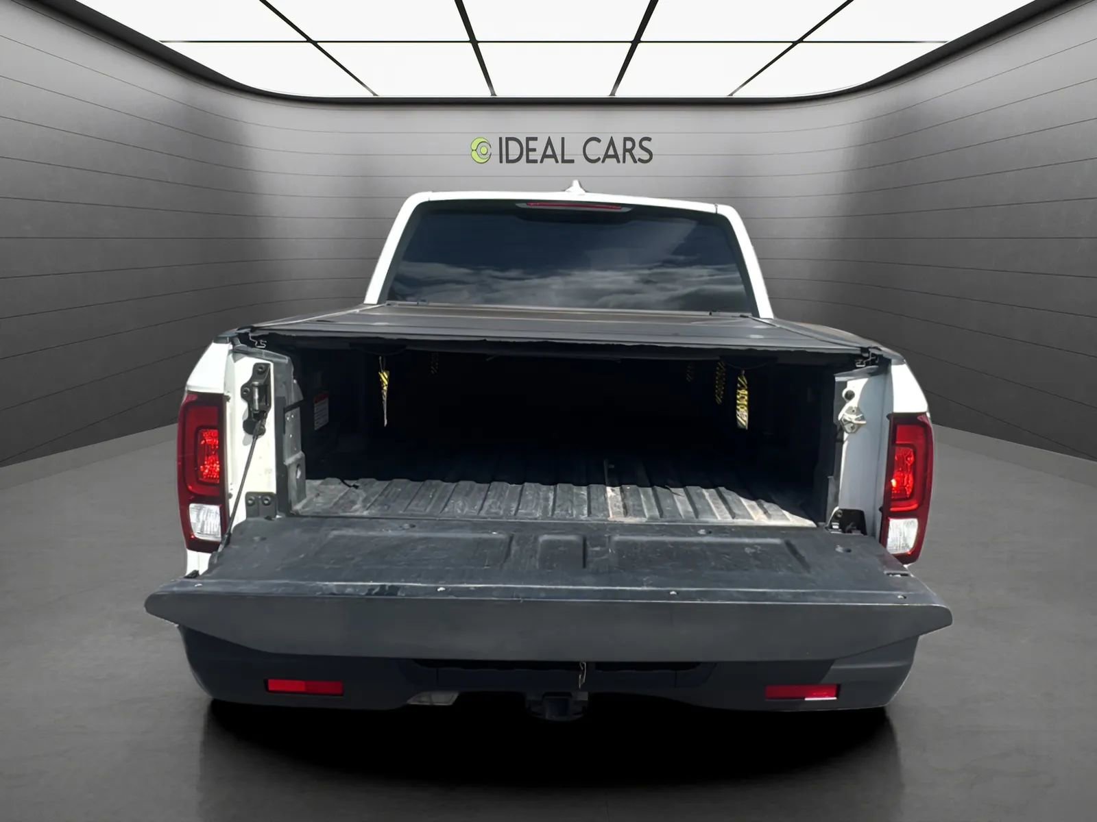 Used 2018 Honda Ridgeline Sport image 9