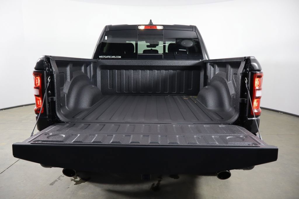 New 2026 RAM 1500 Express image 17
