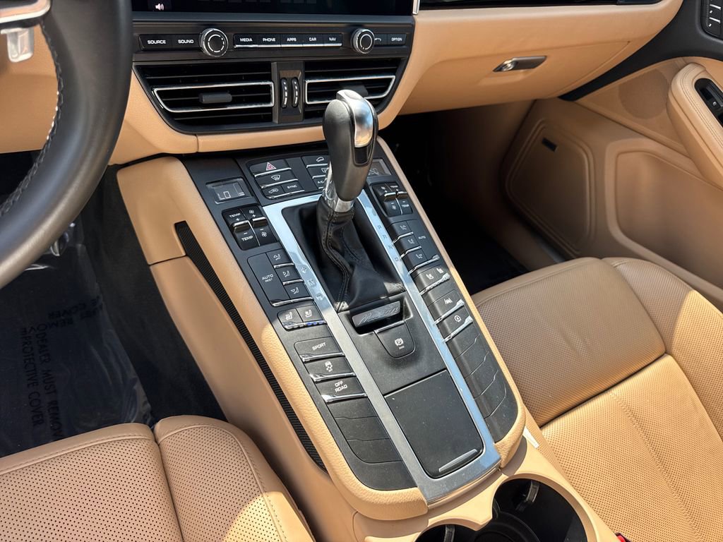 Used 2020 Porsche Macan S image 30