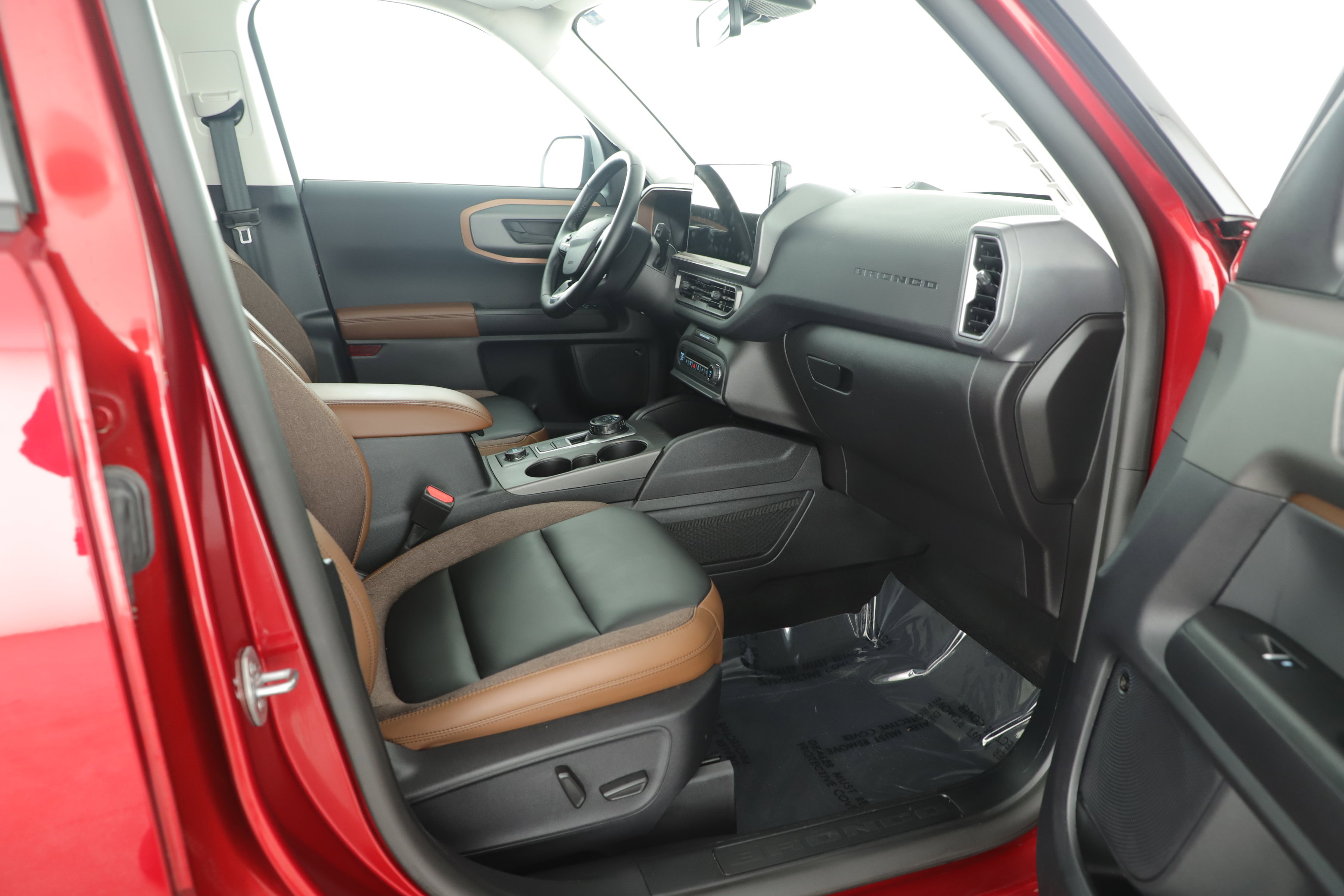 Used 2025 Ford Bronco Sport Outer Banks w/ Outer Banks Tech Package+ image 9