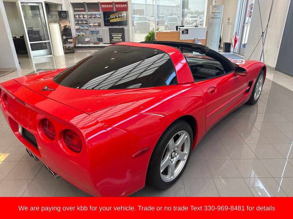 Used 1999 Chevrolet Corvette Coupe RWD image 4