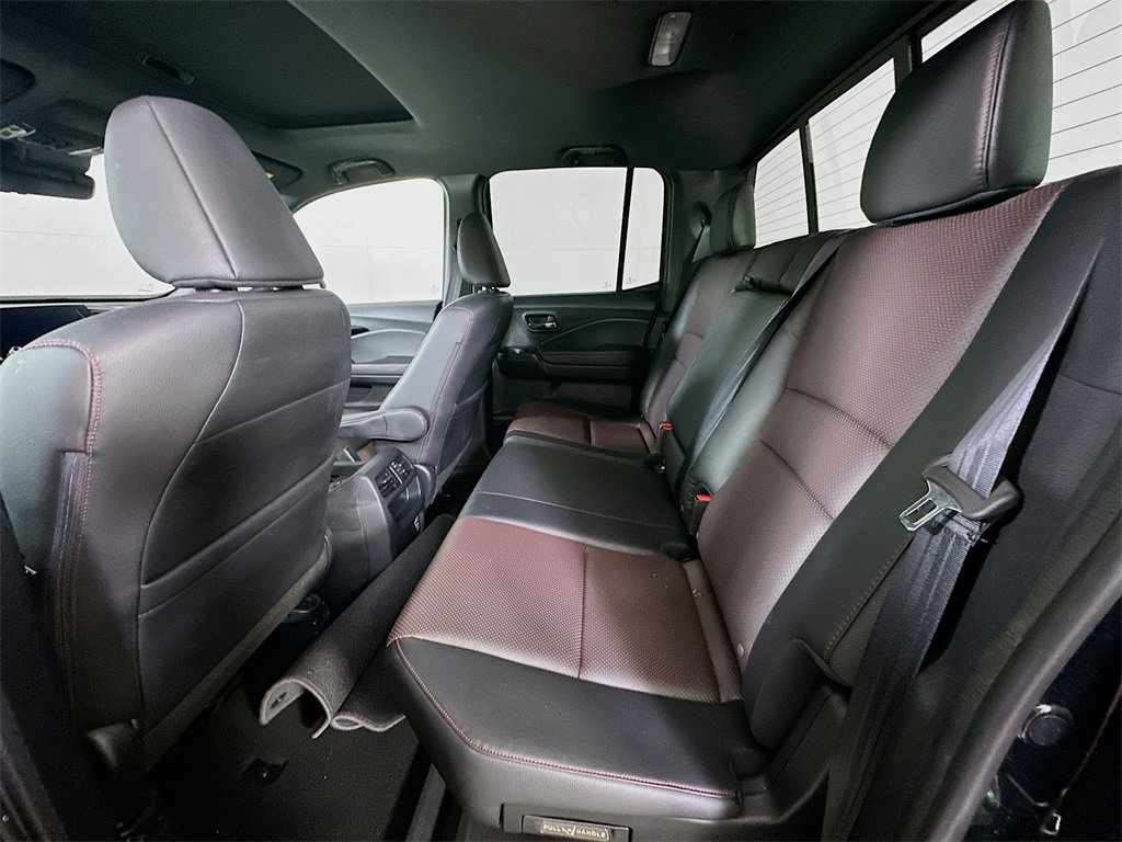 Used 2022 Honda Ridgeline Black Edition image 14