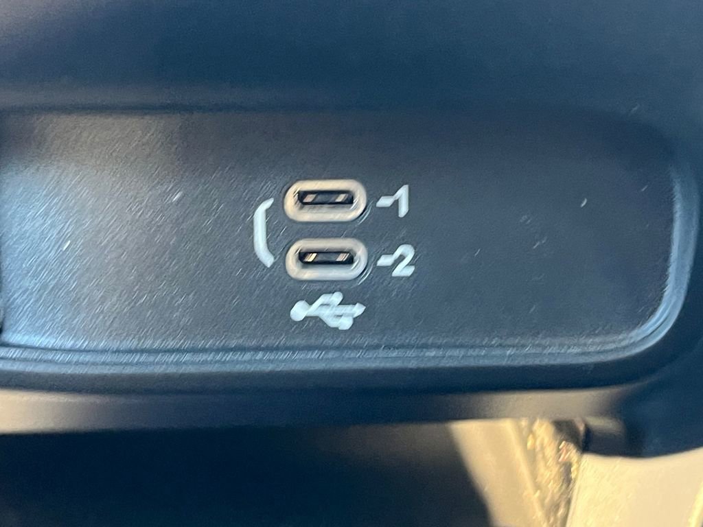 New 2026 Chrysler Pacifica Select image 6