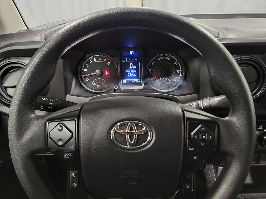 Used 2022 Toyota Tacoma SR image 14