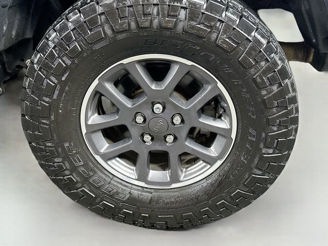 Used 2021 Jeep Gladiator Overland w/ Popular Equipment Package image 29