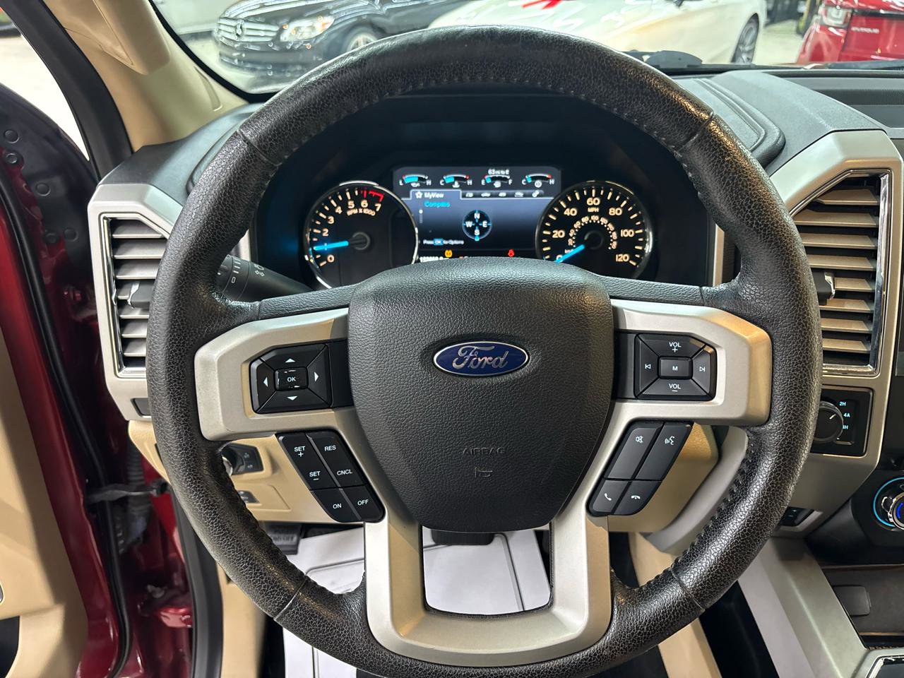 Used 2015 Ford F150 Lariat w/ Equipment Group 501A Mid AWD/4WD image 31