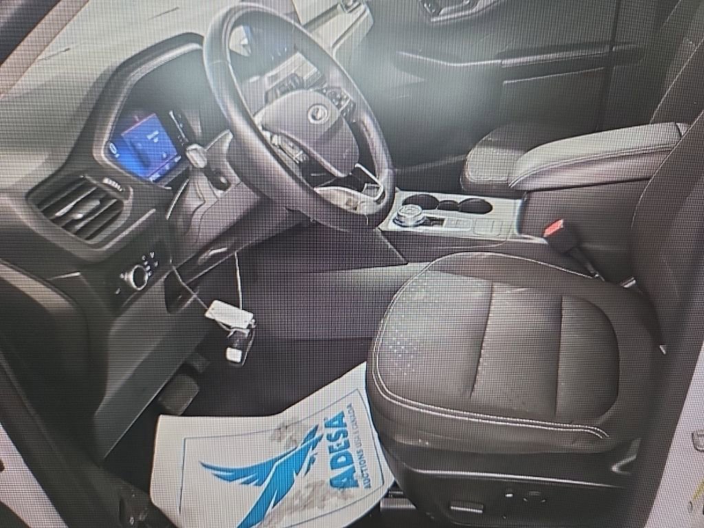 Used 2023 Ford Escape Active image 9