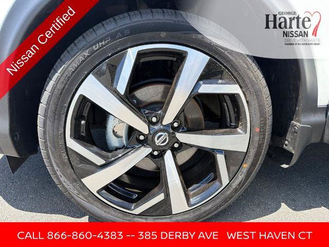 Certified 2022 Nissan Rogue Sport SL AWD/4WD image 16