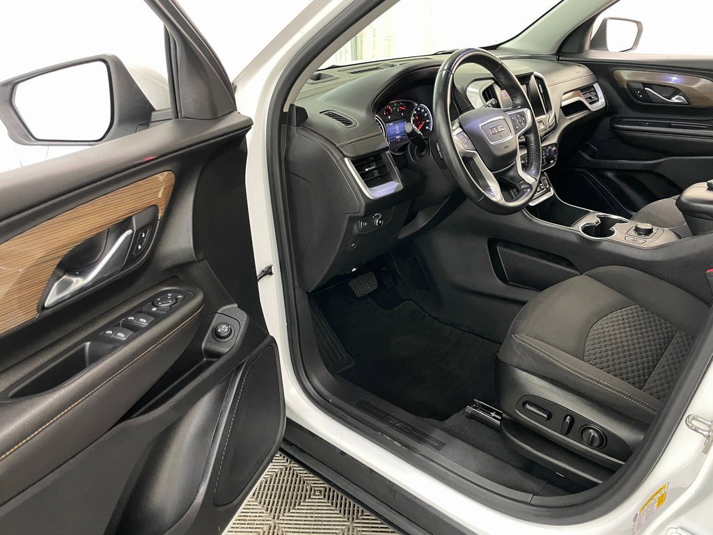 Certified 2021 GMC Terrain SLE w/ Driver Convenience Package image 17