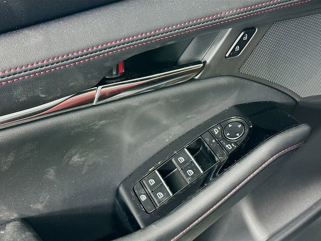 New 2026 MAZDA MAZDA3 Carbon image 22