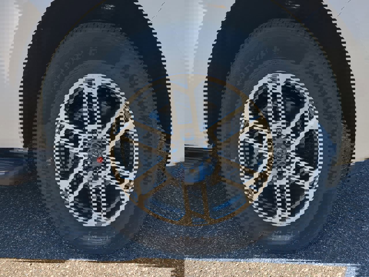 New 2026 Ford Expedition Active image 9