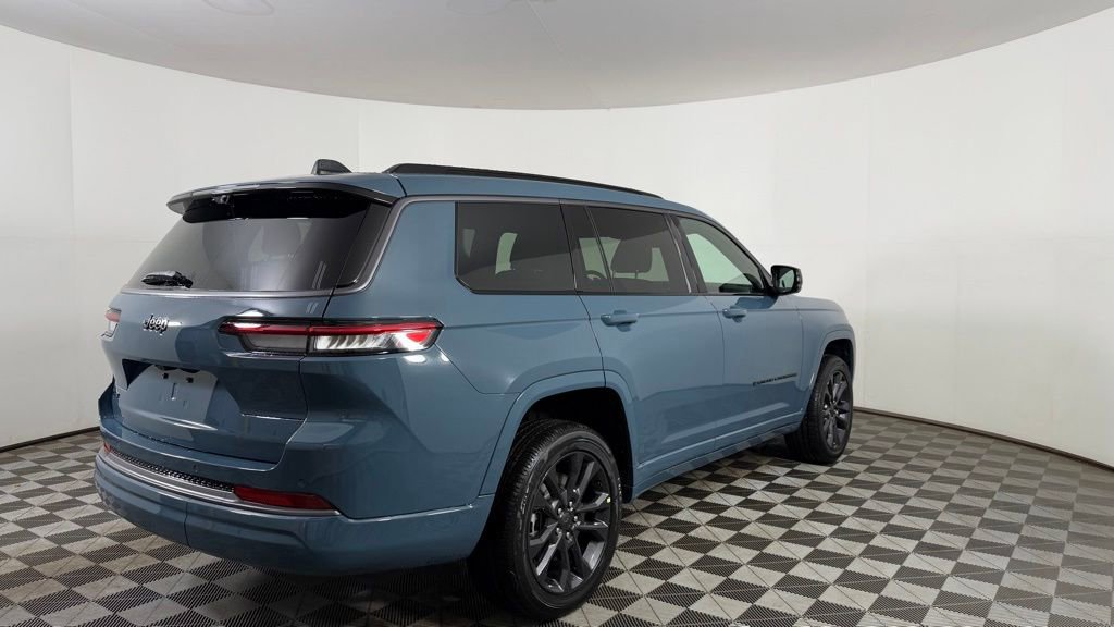 New 2026 Jeep Grand Cherokee L Limited AWD/4WD image 7