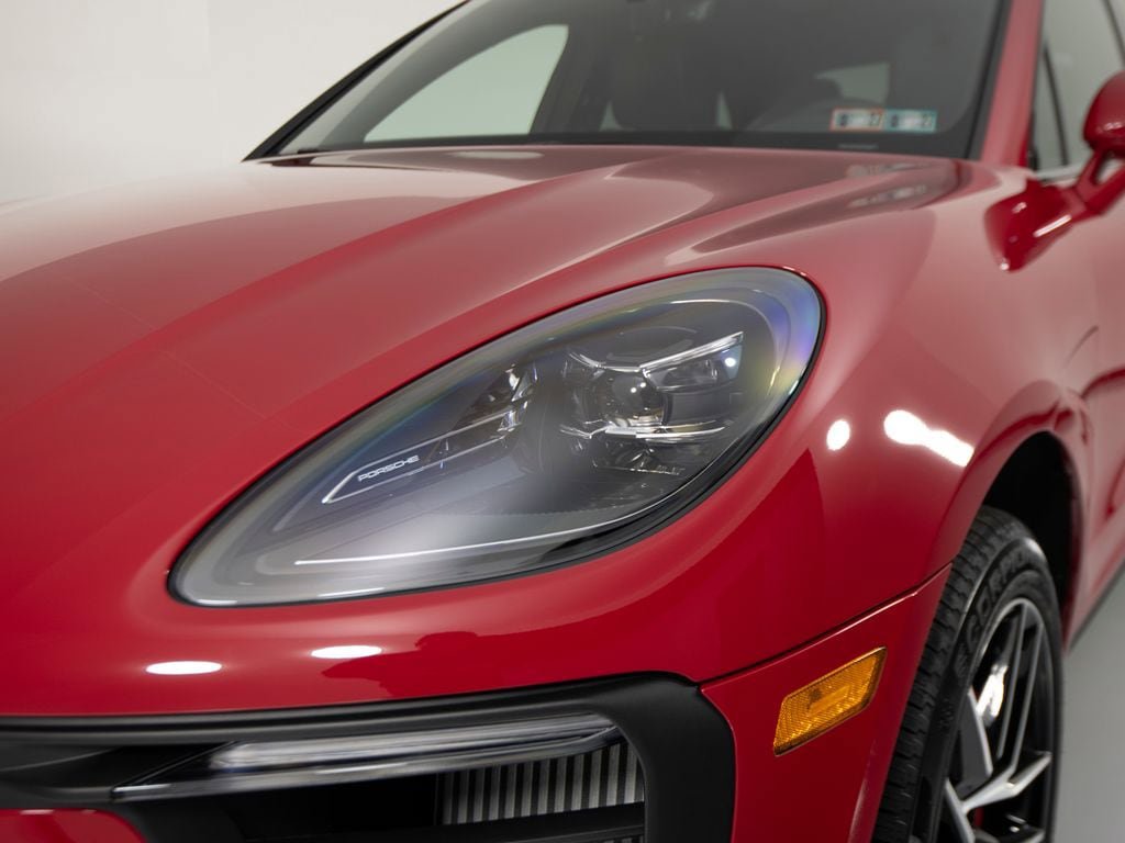 New 2026 Porsche Macan S AWD/4WD image 14