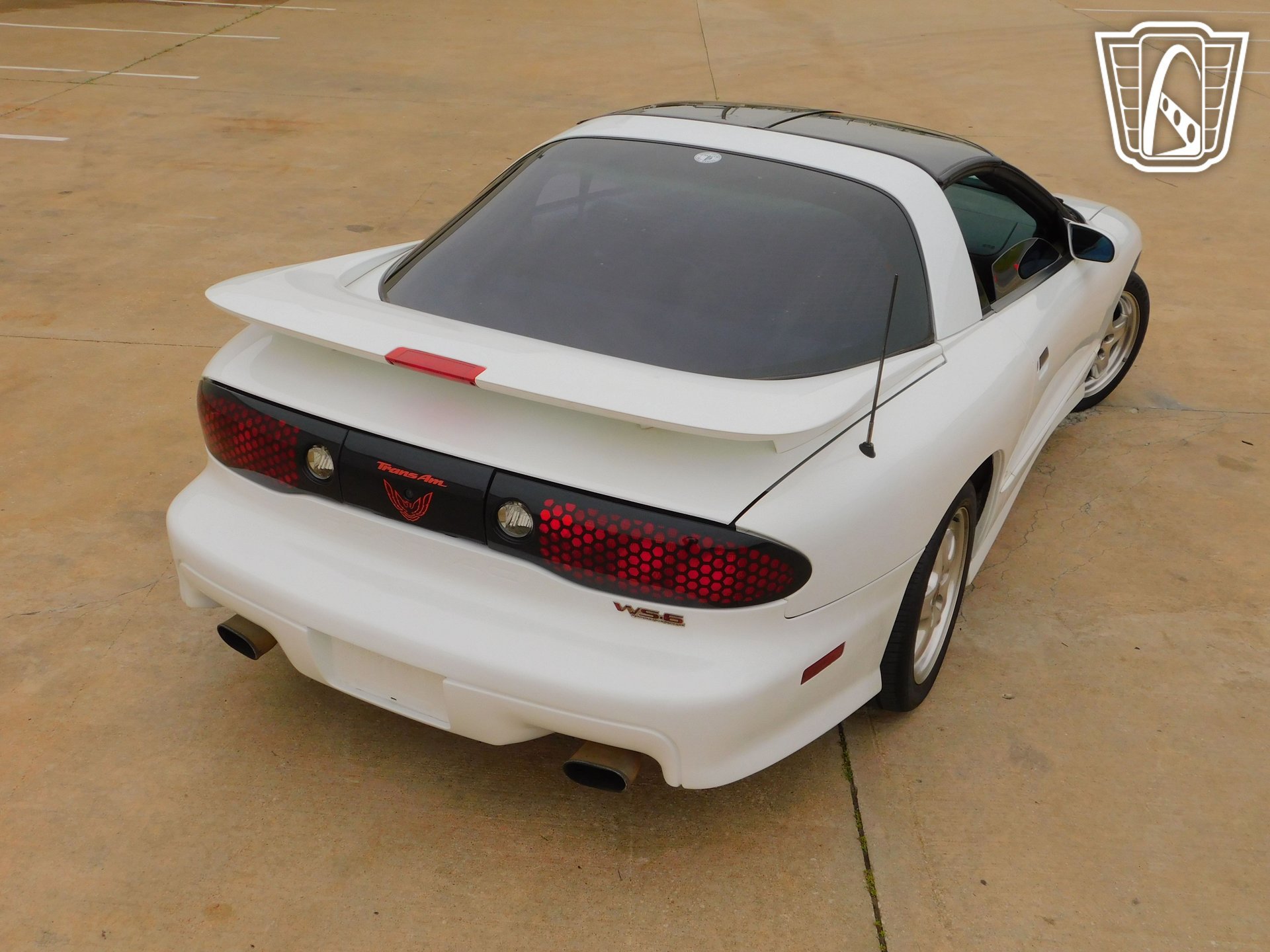 Used 1996 Pontiac Firebird Coupe image 20