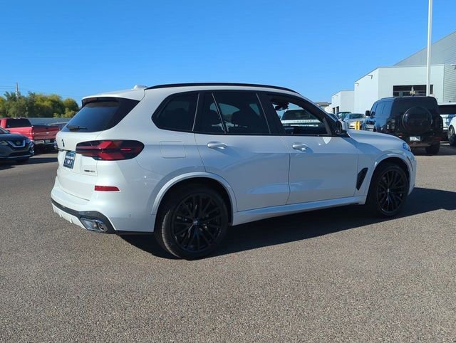 New 2026 BMW X5 sDrive40i w/ M Sport Package image 6