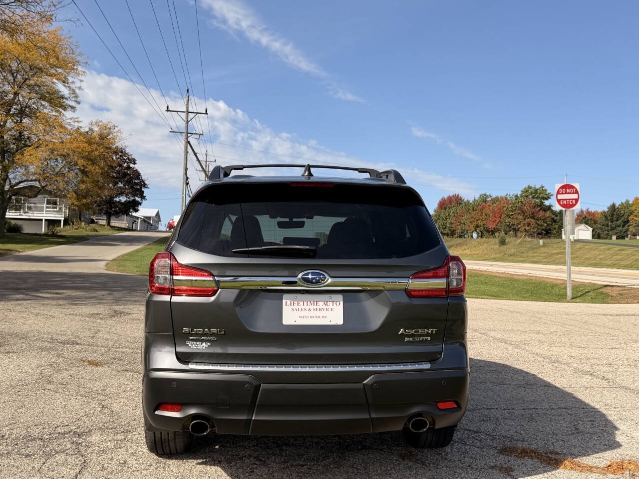 Used 2021 Subaru Ascent Limited w/ Technology Package AWD/4WD image 4