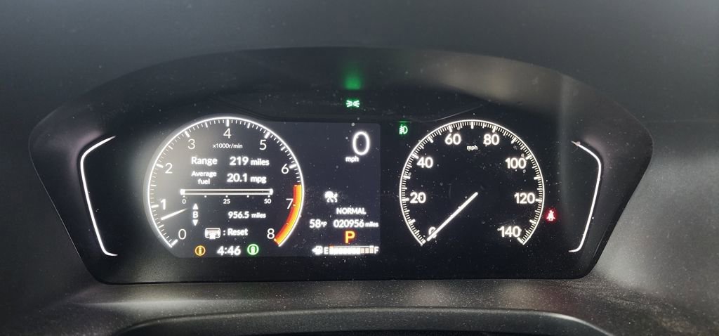 Used 2025 Honda Pilot EX-L image 14