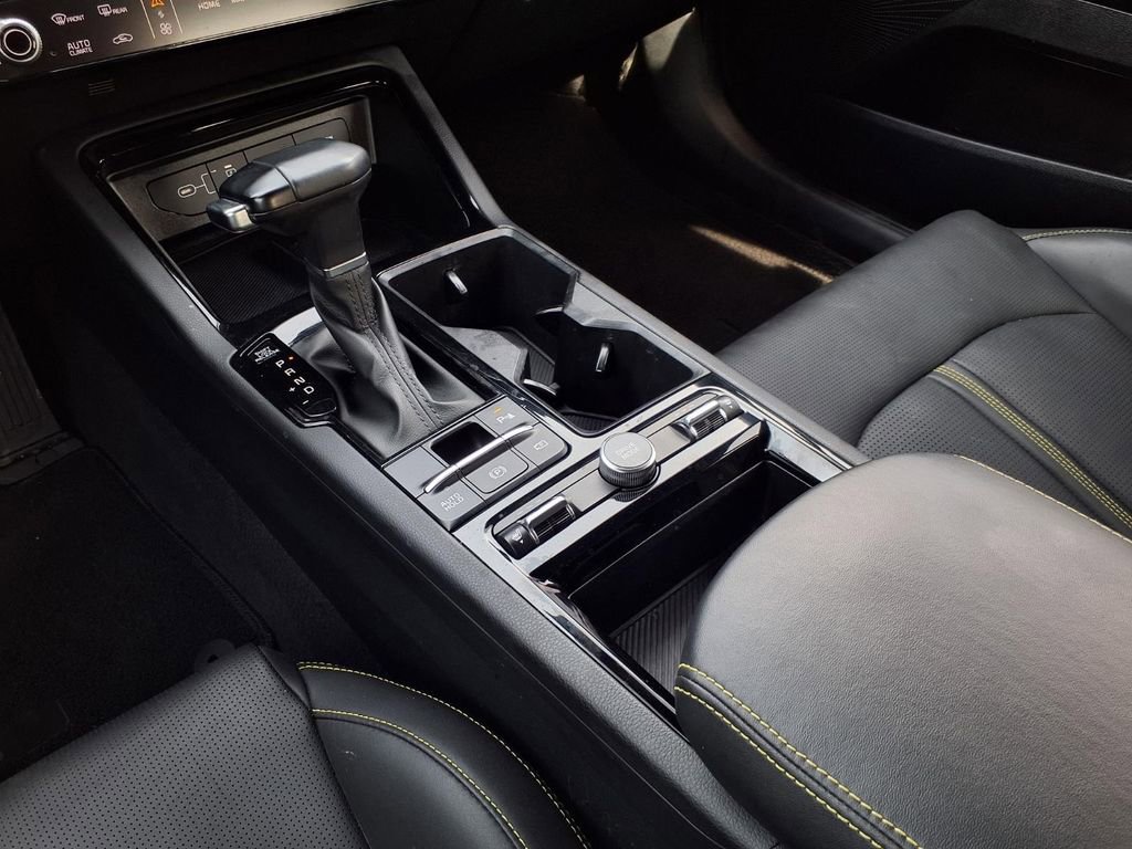 Used 2025 Kia K5 GT image 11