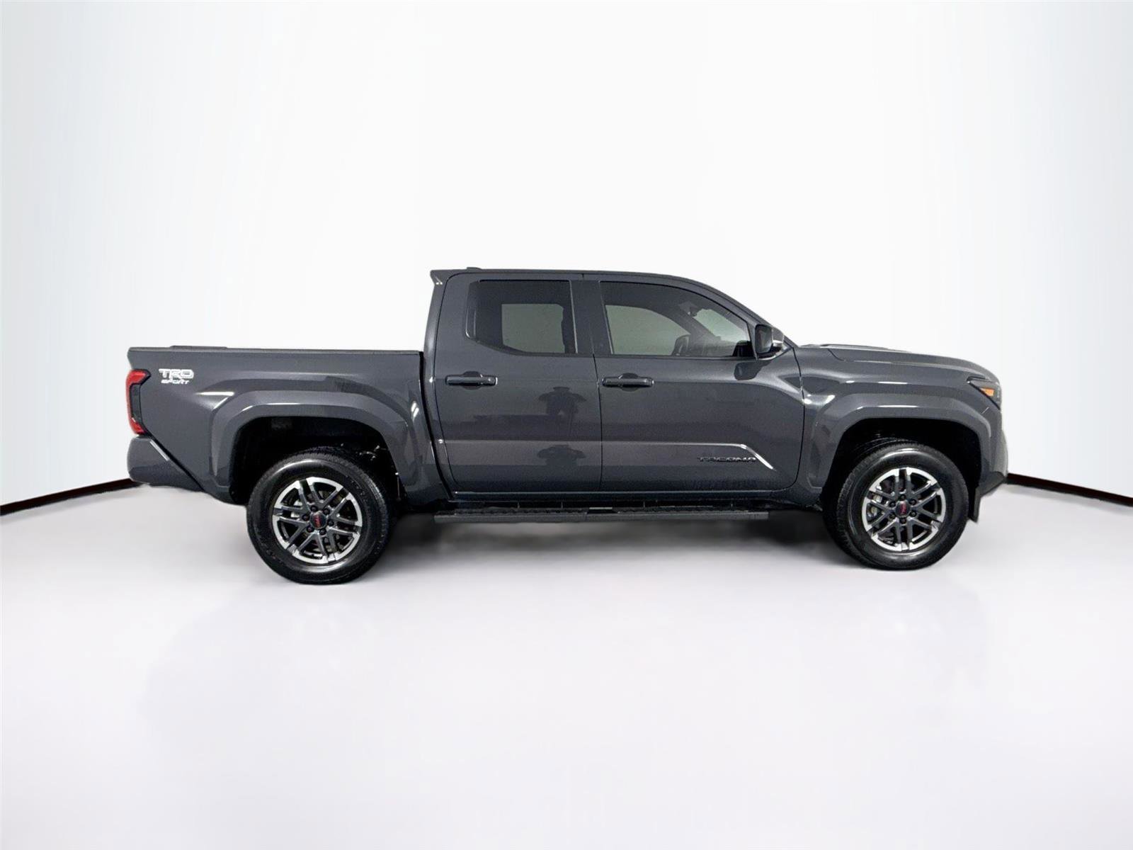Used 2024 Toyota Tacoma TRD Sport image 5
