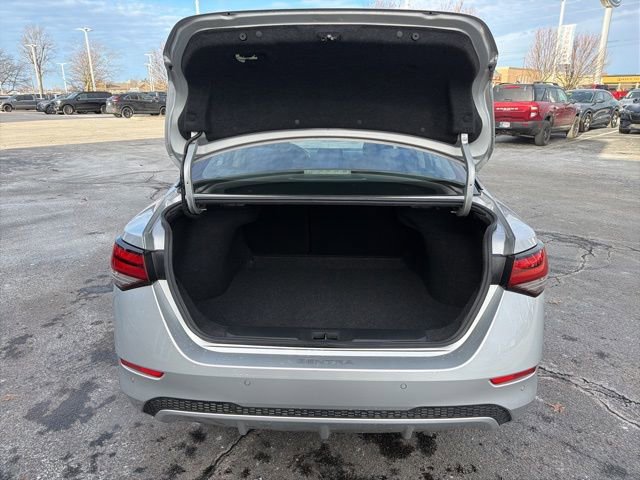 Used 2020 Nissan Sentra SV image 8