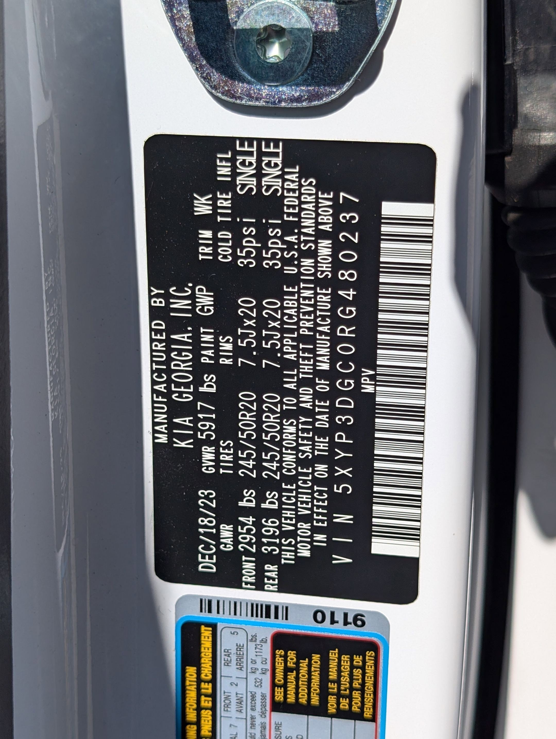 Used 2024 Kia Telluride EX w/ EX Captain's Chair Package image 33