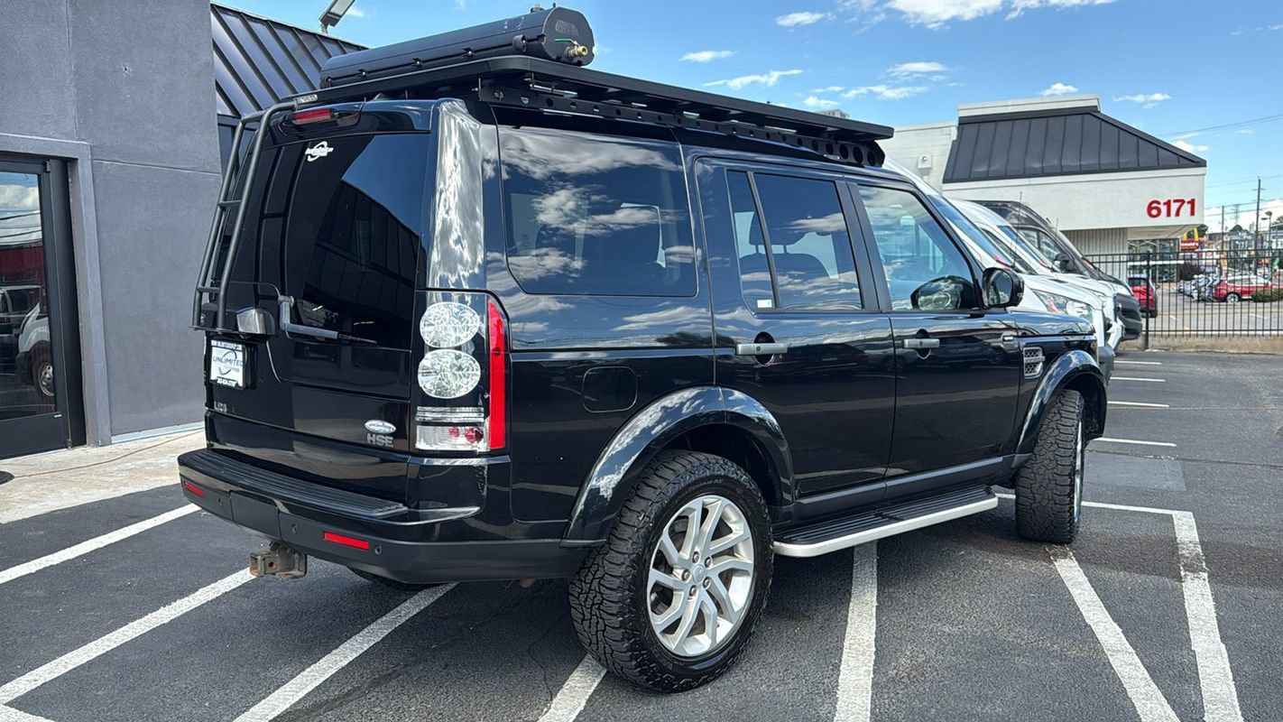 Used 2016 Land Rover LR4 HSE AWD/4WD image 3