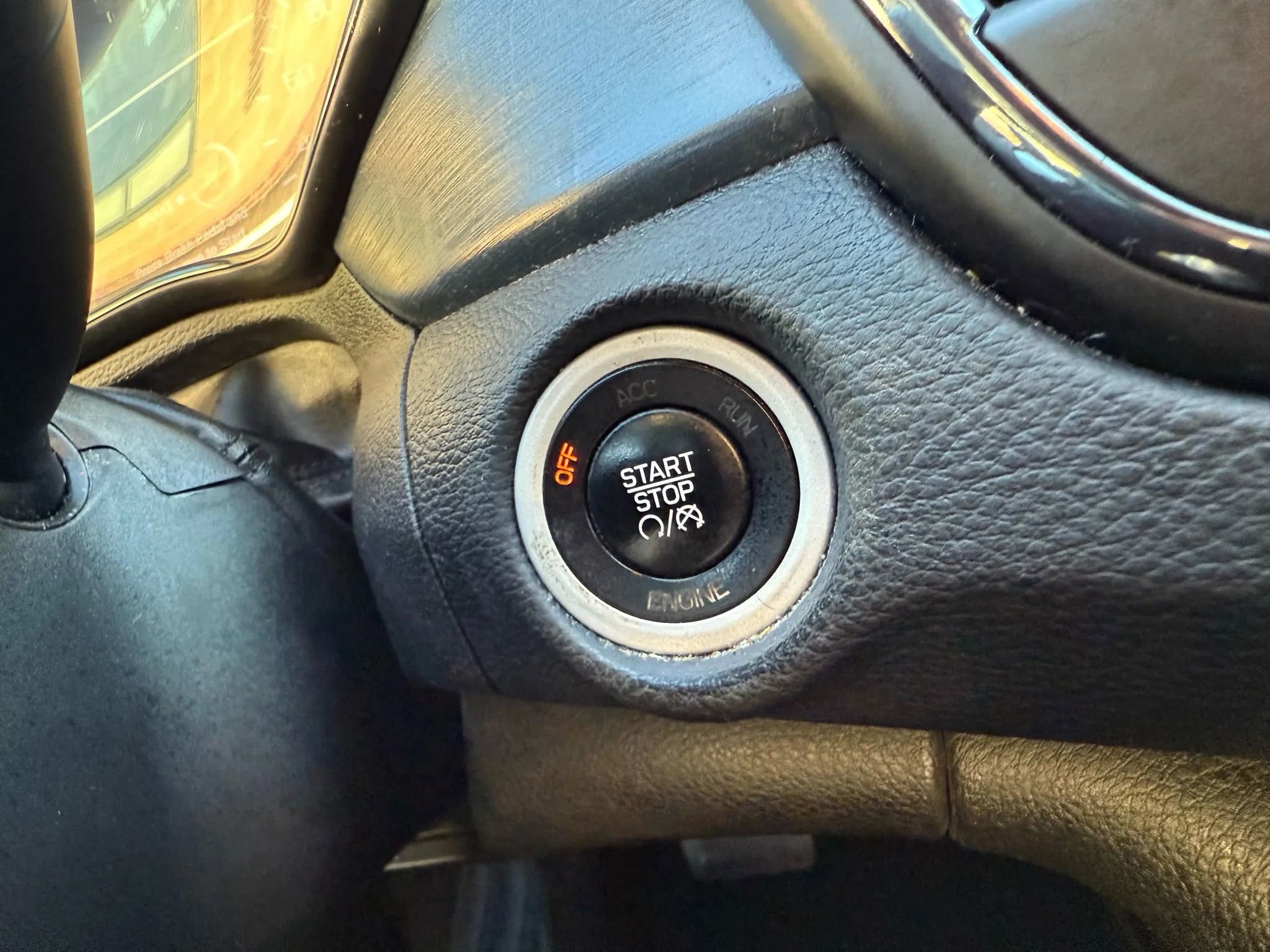 Used 2015 Chrysler 200 S w/ Navigation & Sound Group I image 23