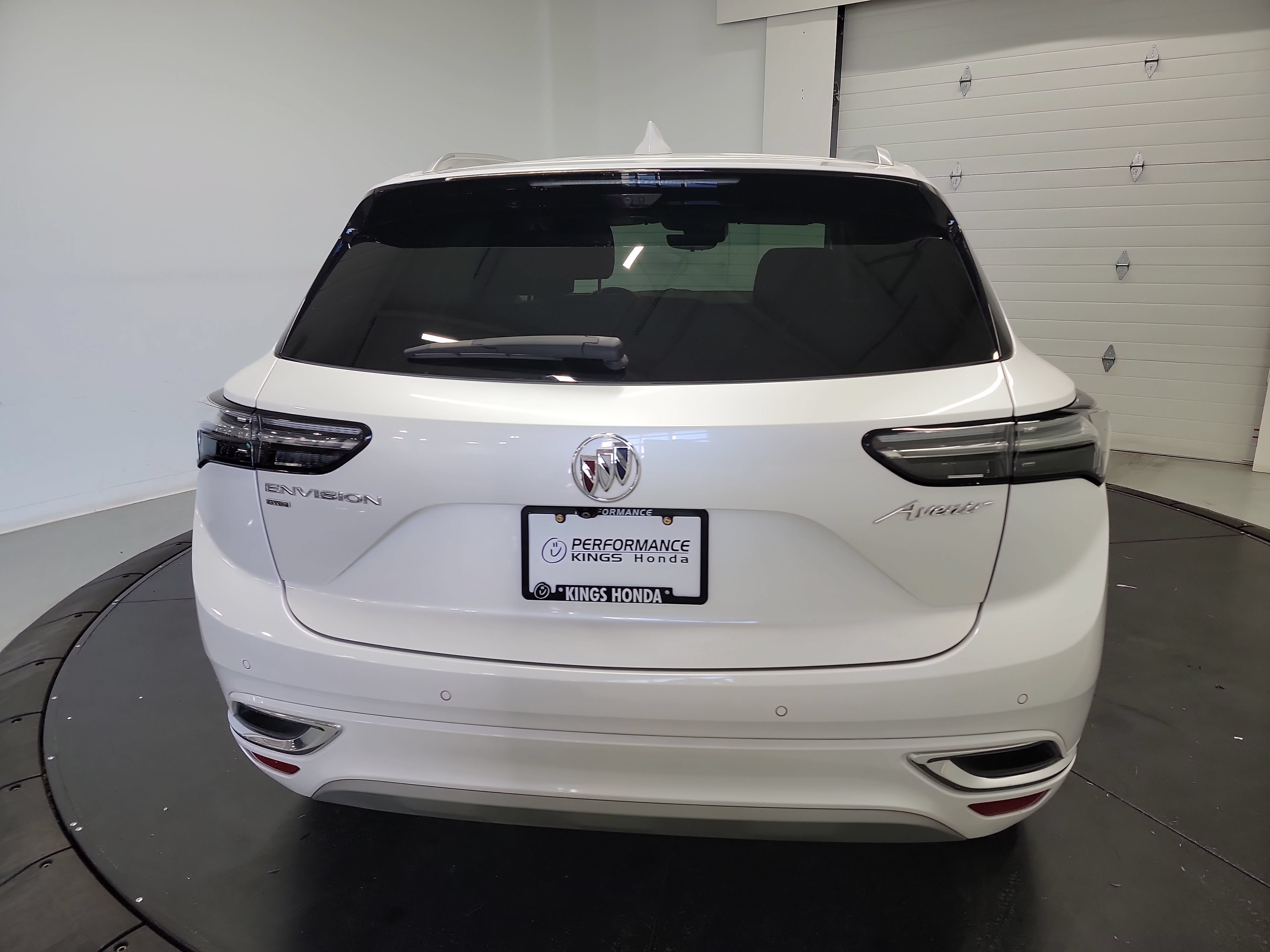 Used 2023 Buick Envision Avenir AWD/4WD image 8