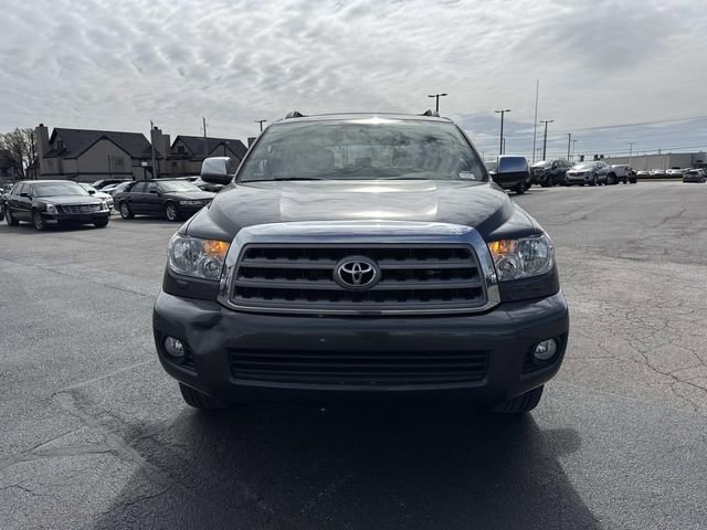 Used 2016 Toyota Sequoia Limited w/ Safety & Convenience Package image 8