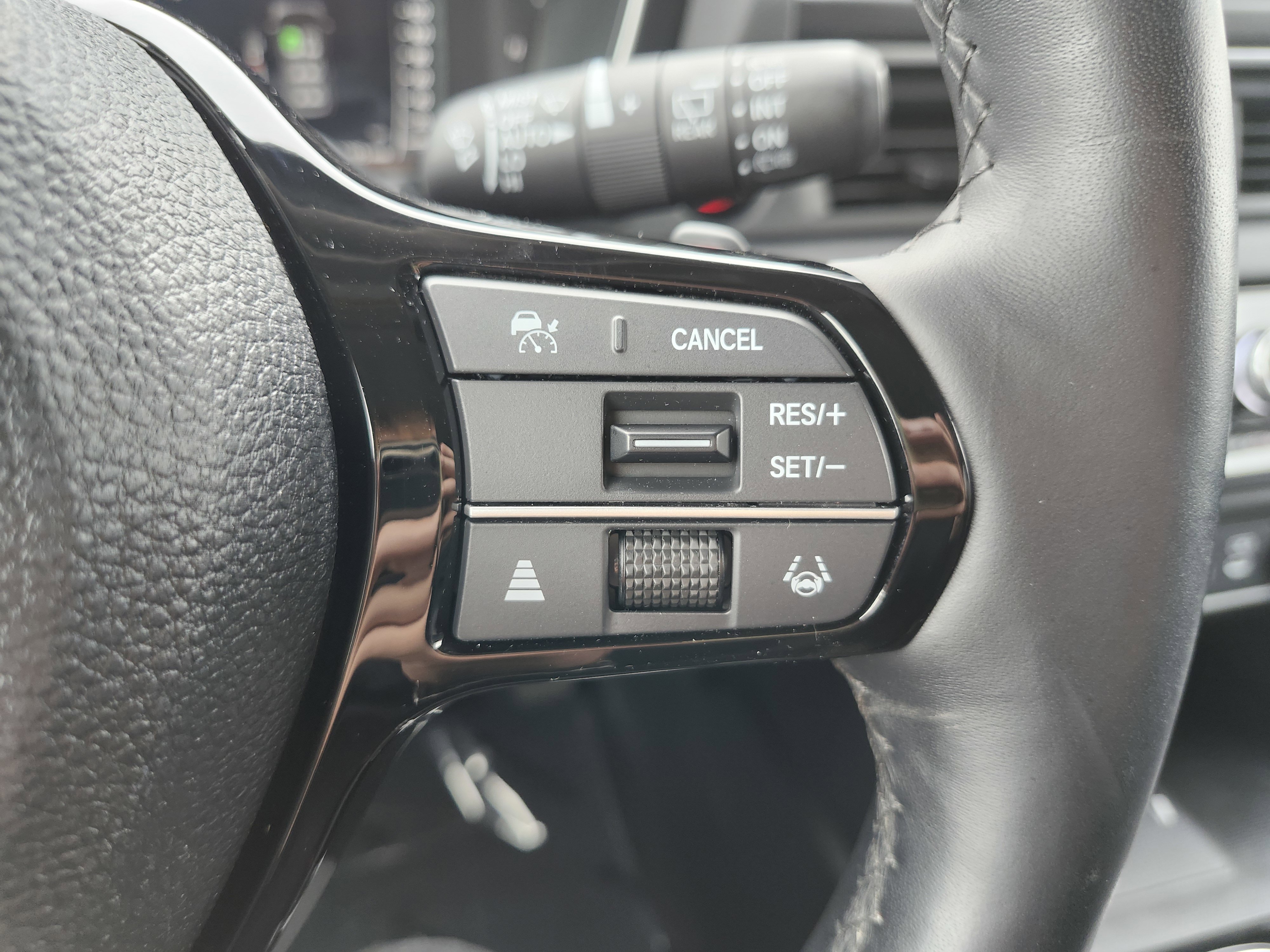 Used 2023 Honda Pilot Elite image 43